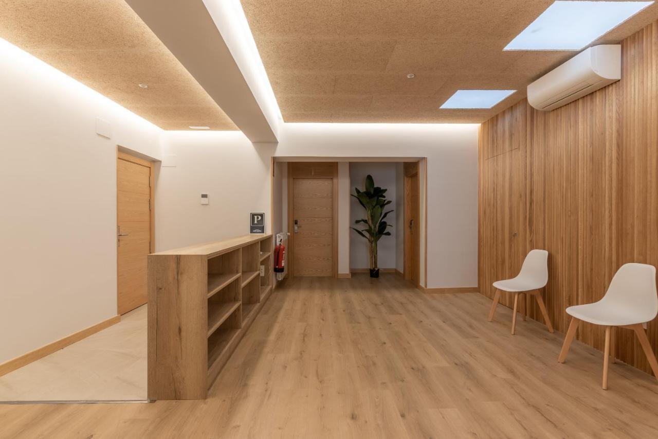 לוגרוניו Eightrooms La Rioja Pension מראה חיצוני תמונה